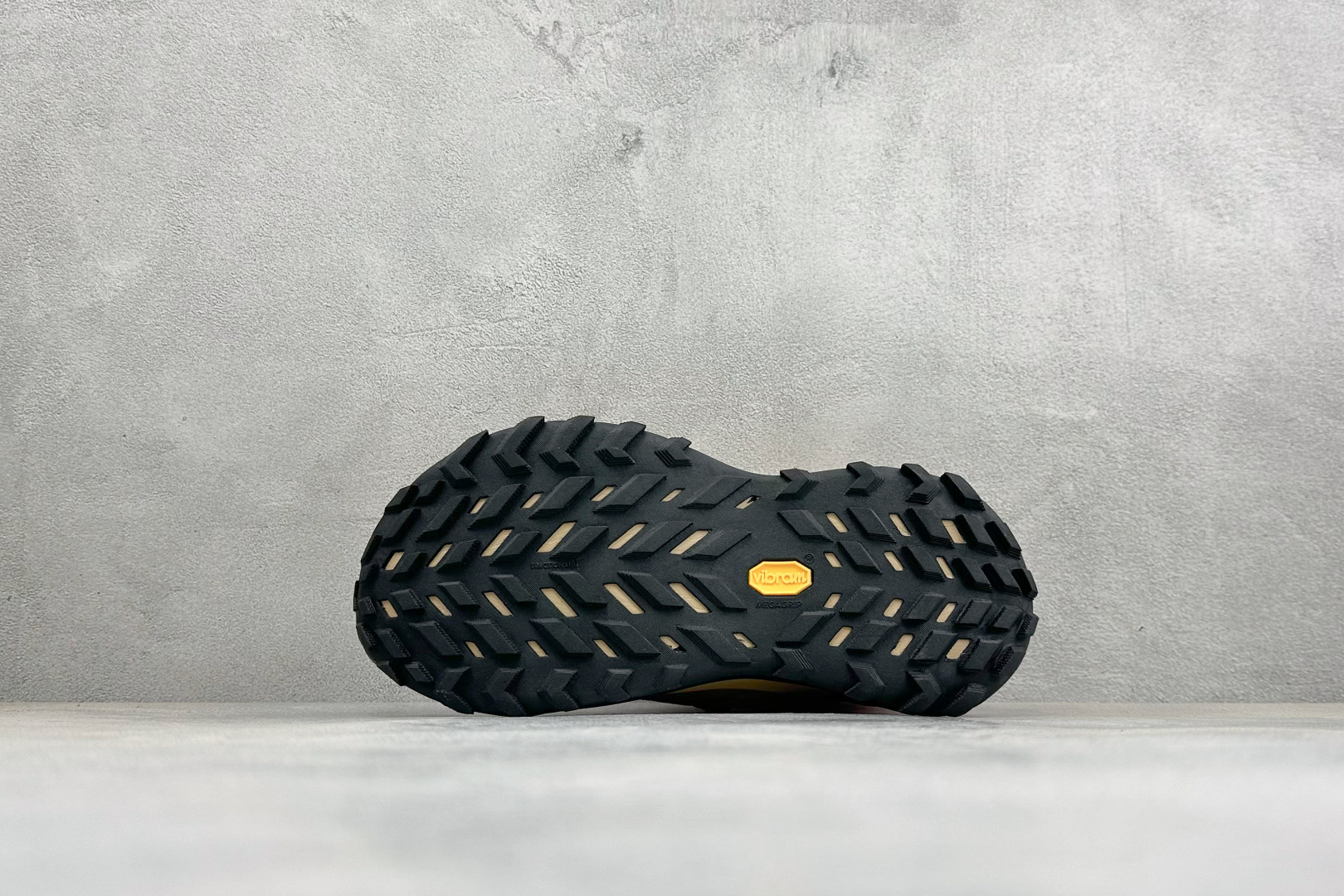 XM版NIKE ACG MOUNTAIN FLY GTX SE 户外登山高帮系列徒步越野跑鞋 货号：DH0623-418