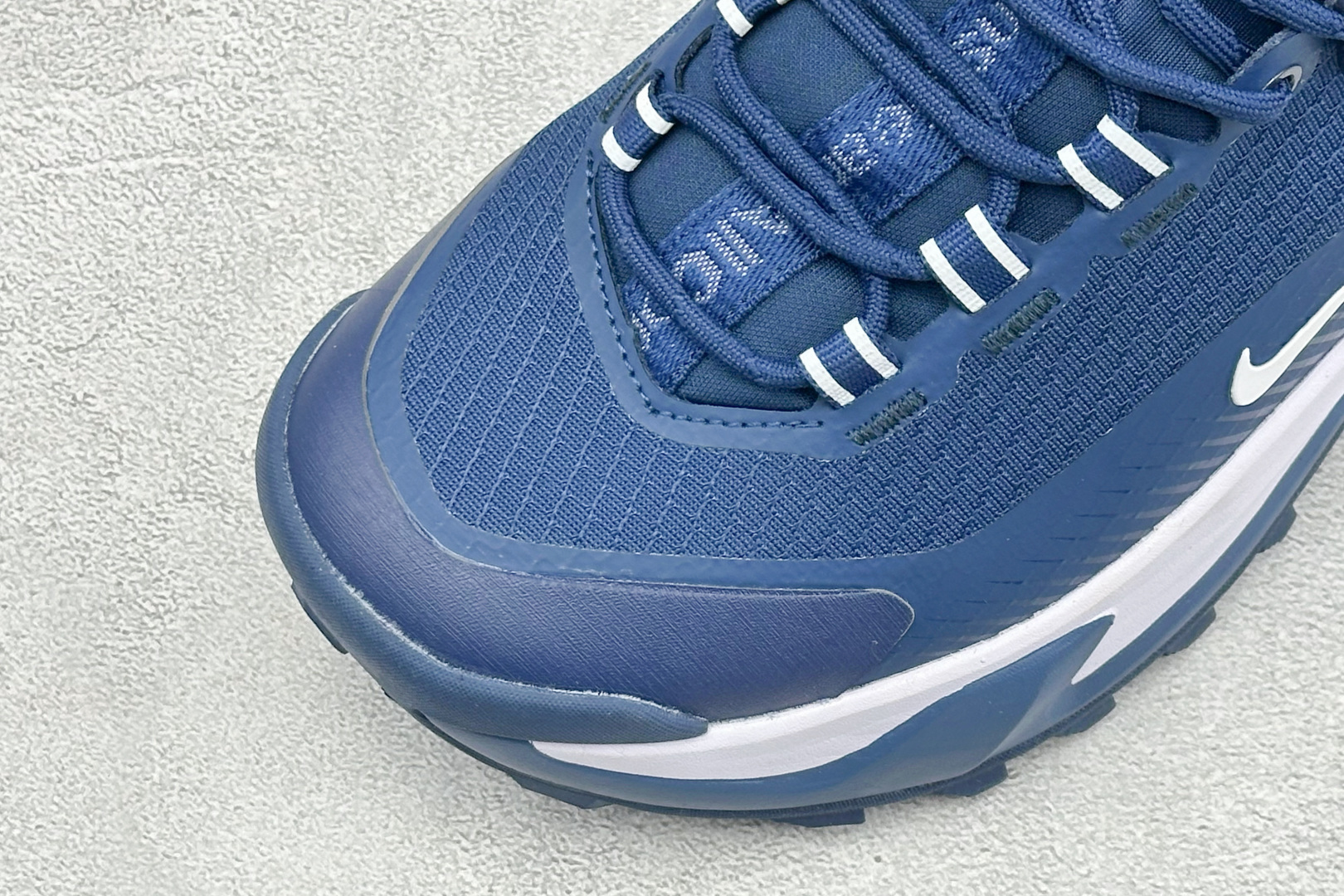 XM版NIKE ACG MOUNTAIN FLY GTX SE 户外登山高帮系列徒步越野跑鞋 货号：DH0623-138