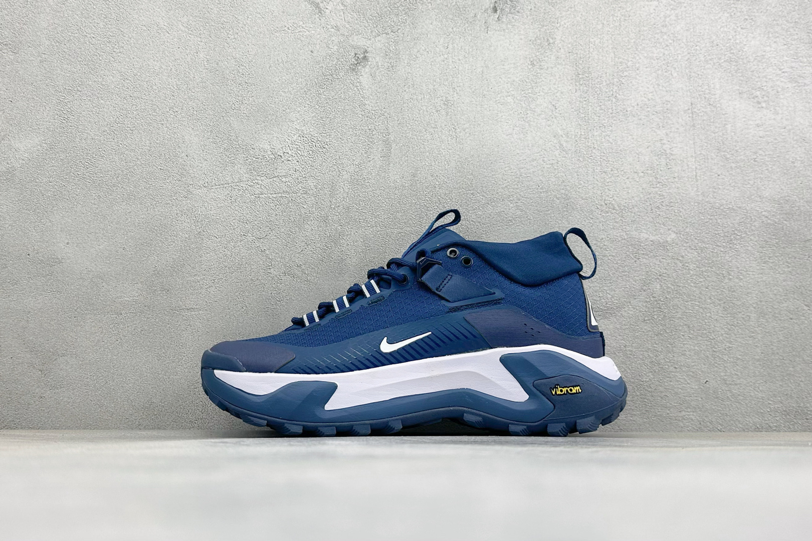 XM版NIKE ACG MOUNTAIN FLY GTX SE 户外登山高帮系列徒步越野跑鞋 货号:DH0623-138 XM版NIKE ACG MOUNTAIN FLY GTX SE 户外登山高帮系列徒步越野跑鞋 货号:DH0623-138