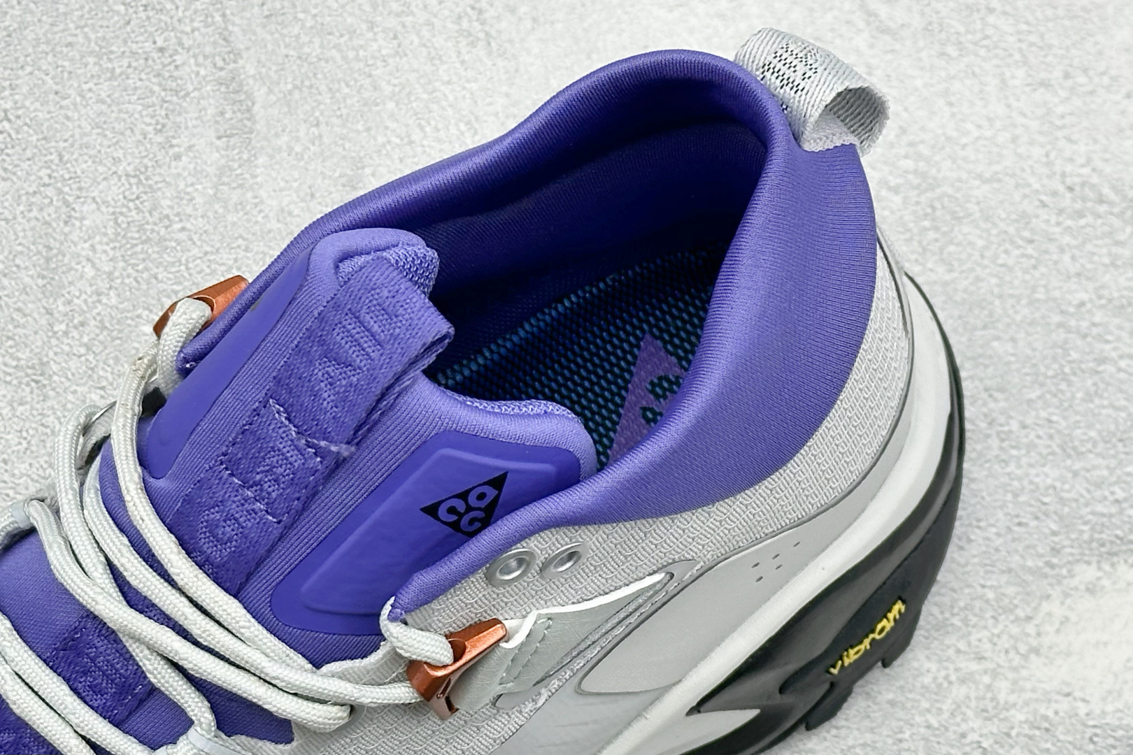 XM版NIKE ACG MOUNTAIN FLY GTX SE 户外登山高帮系列徒步越野跑鞋 货号：DH0623-118