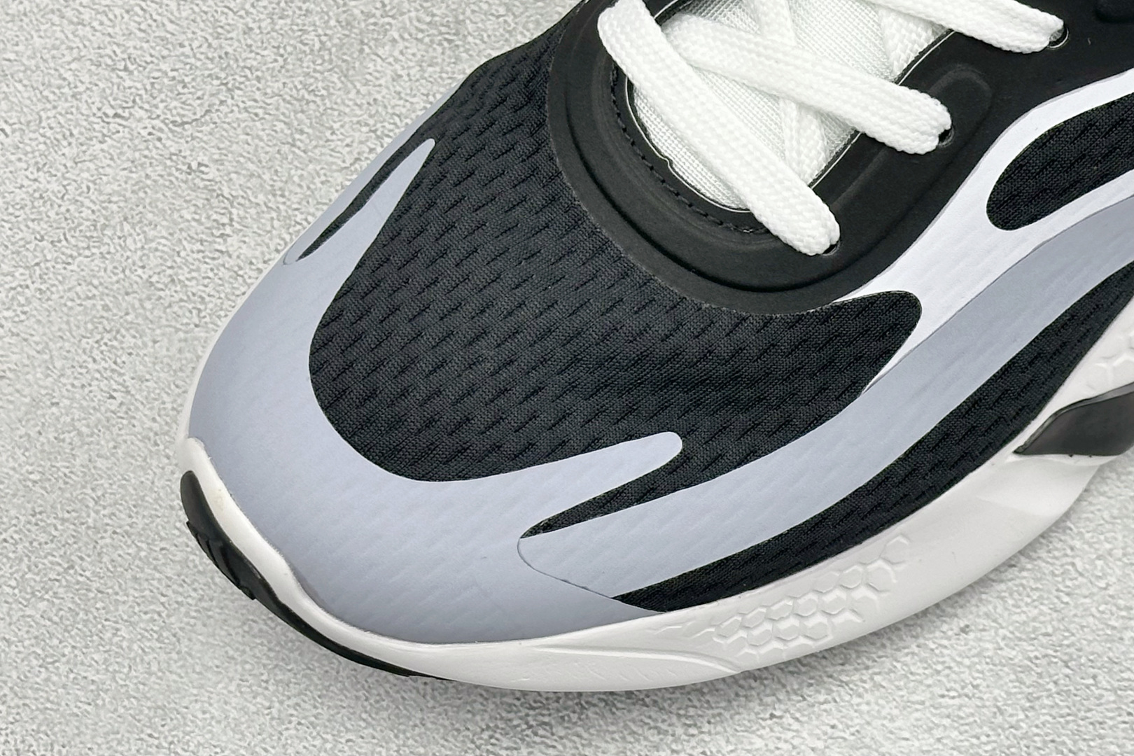 Adidas alphabounce beyond m 阿迪达斯 阿尔法跑鞋 货号: CG5574 尺码：39-45 