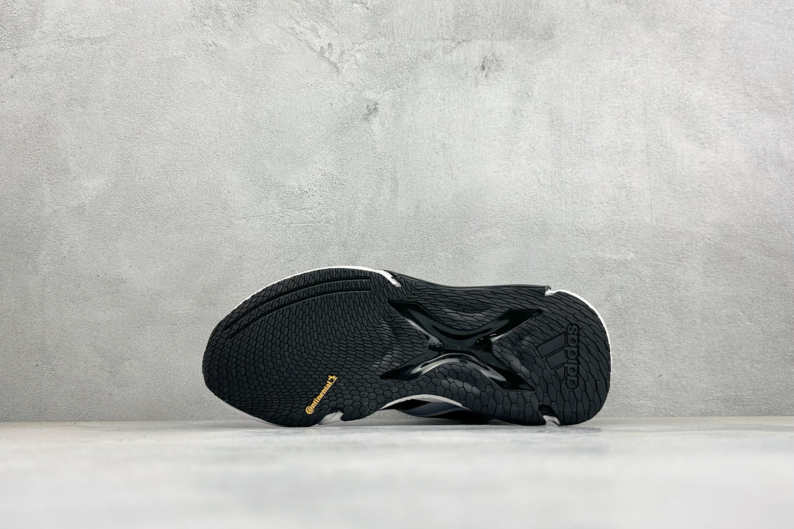 Adidas alphabounce beyond m 阿迪达斯 阿尔法跑鞋 货号: CG5574 尺码：39-45 