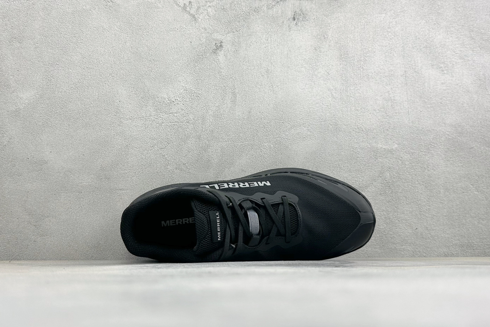 MERRELL迈乐 漠飞Pro 简约舒适蜂鸟户外越野跑步鞋 织物防滑耐磨透气 轻盈鞋体 上脚无负担 行动去飞鸟 尺码：3