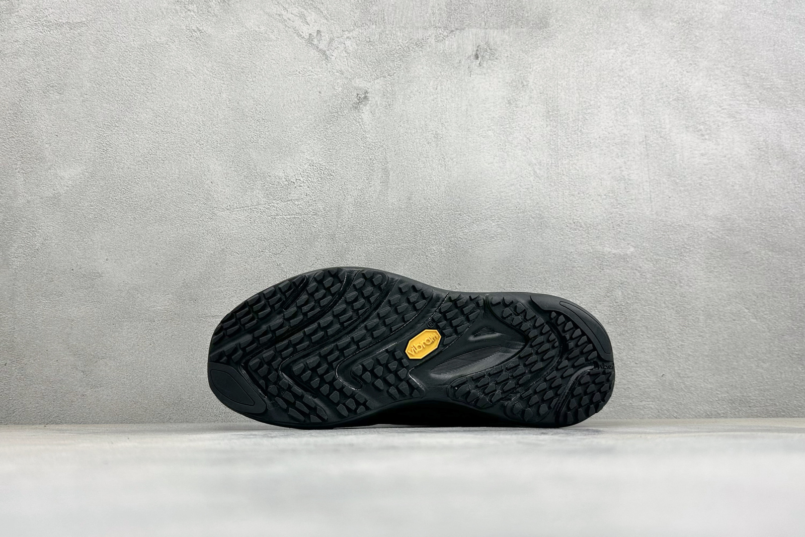 MERRELL迈乐 漠飞Pro 简约舒适蜂鸟户外越野跑步鞋 织物防滑耐磨透气 轻盈鞋体 上脚无负担 行动去飞鸟 尺码：3
