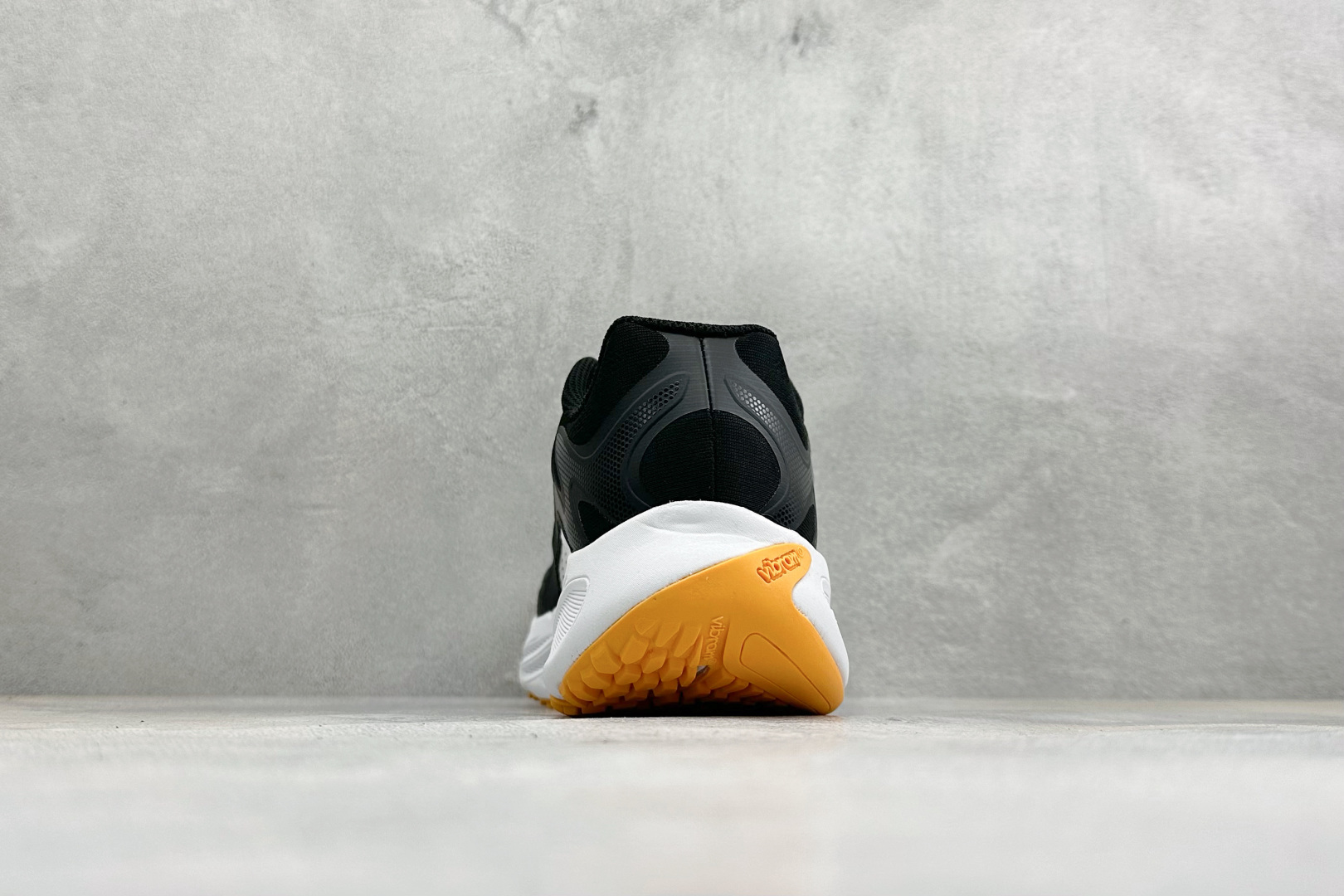 MERRELL迈乐 漠飞Pro 简约舒适蜂鸟户外越野跑步鞋 织物防滑耐磨透气 轻盈鞋体 上脚无负担 行动去飞鸟 尺码：3