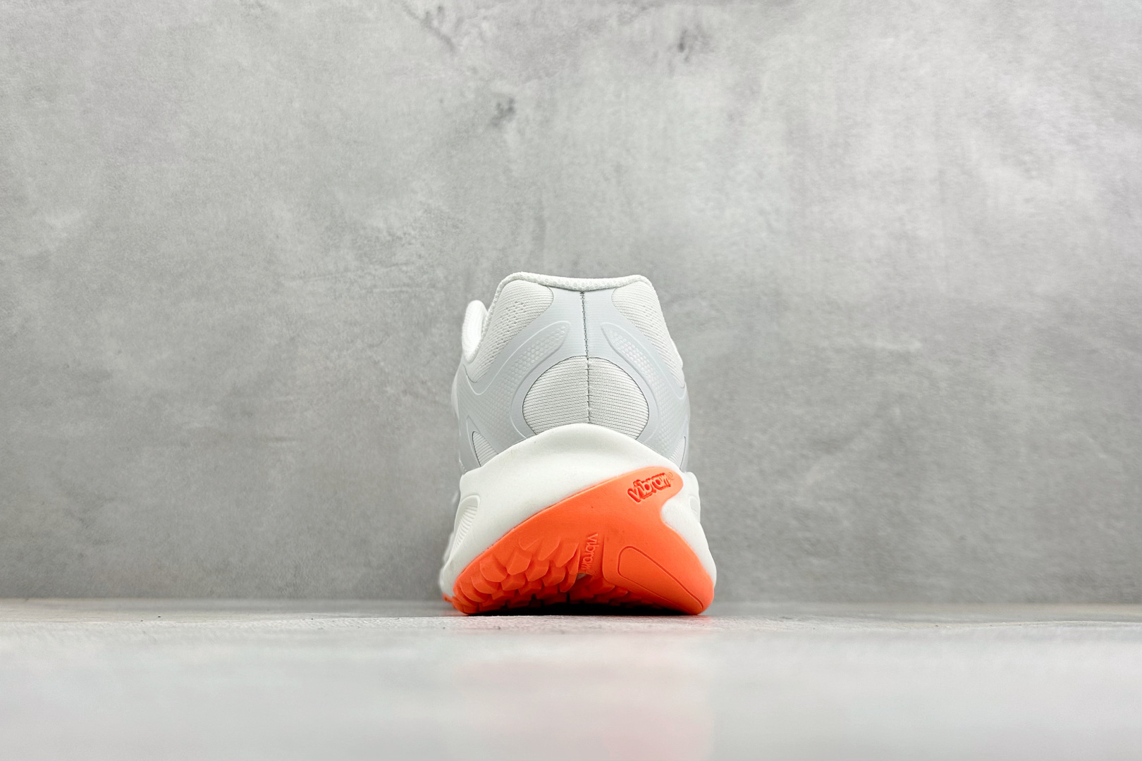 MERRELL迈乐 漠飞Pro 简约舒适蜂鸟户外越野跑步鞋 织物防滑耐磨透气 轻盈鞋体 上脚无负担 行动去飞鸟 尺码：3
