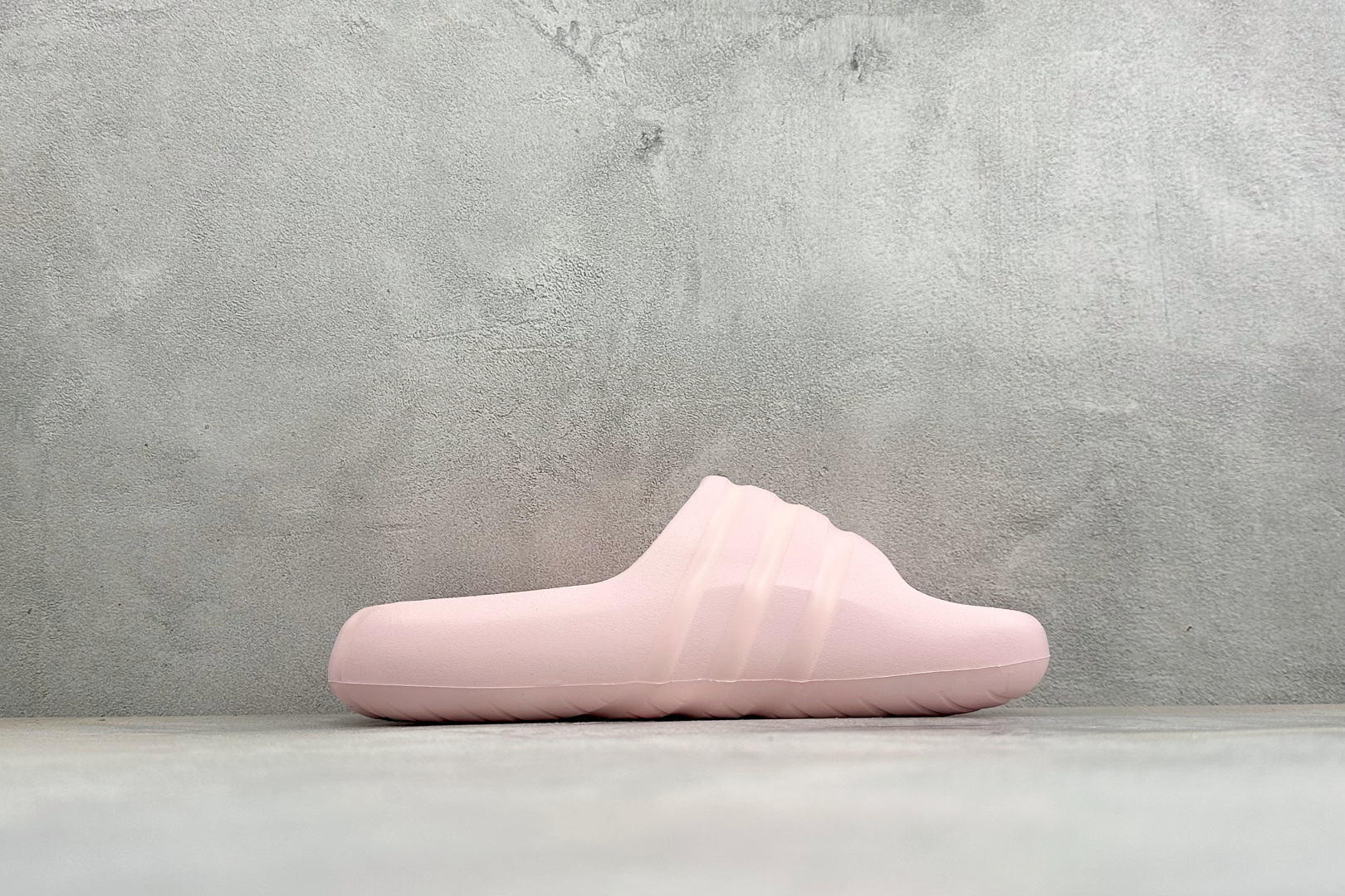 Bad Bunnyx x Adidas Slide 阿迪达斯 舒适百搭 防磨休闲拖鞋 货号: IF7405 尺码: 36