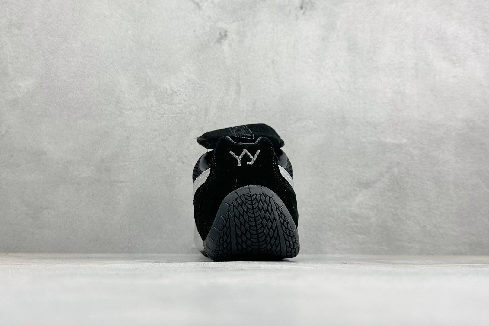 M版The Open Product x Puma Speedcat 联名复古彪马薄底轻盈休闲运动鞋 以质感皮革鞋面混搭