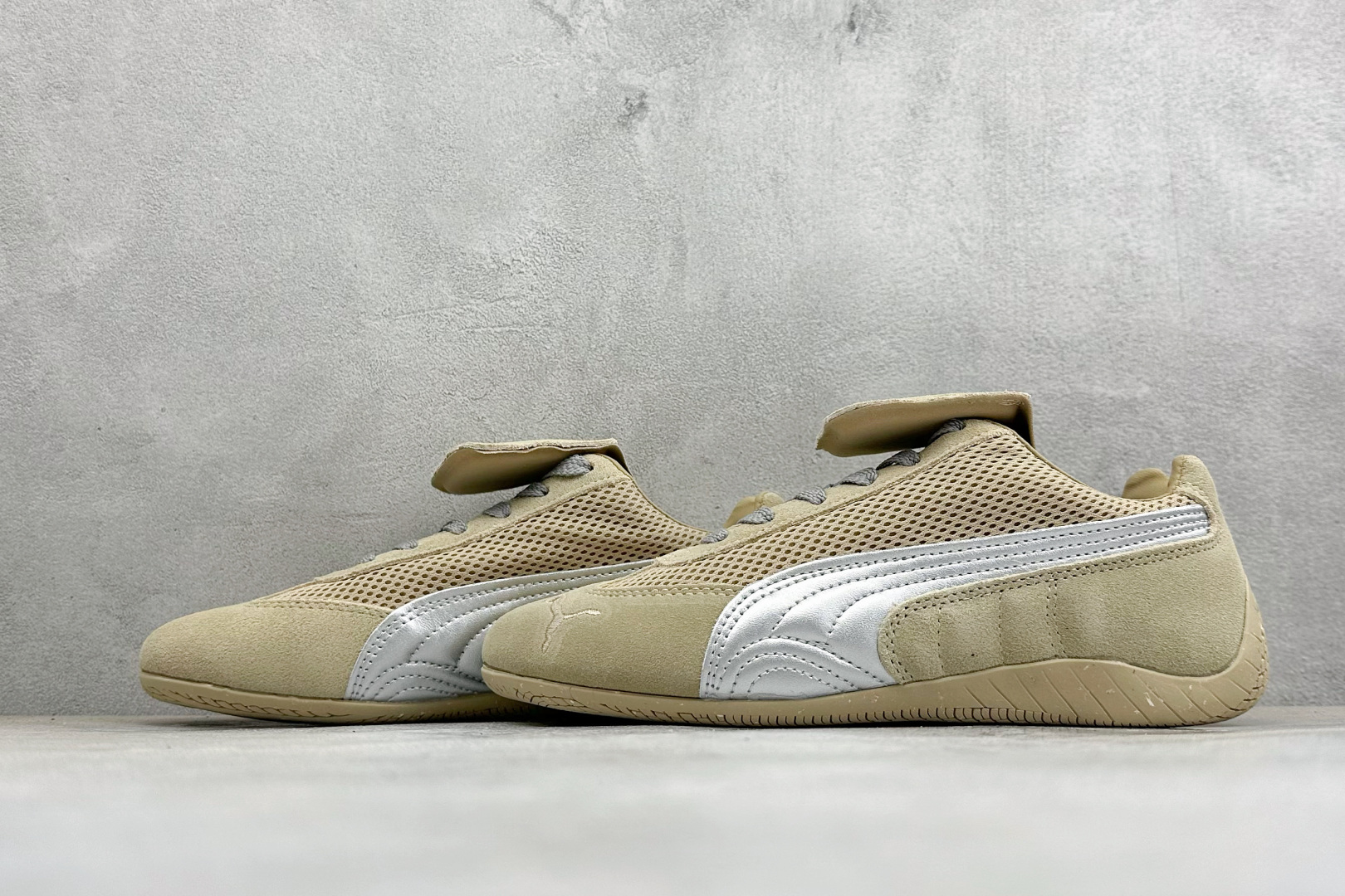 M版The Open Product x Puma Speedcat 联名复古彪马薄底轻盈休闲运动鞋 以质感皮革鞋面混搭