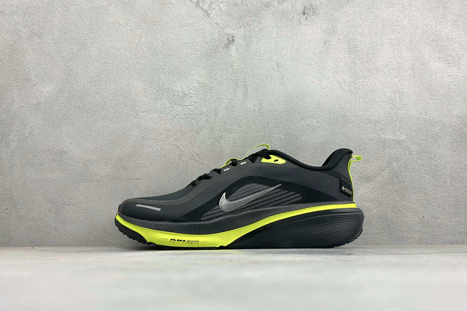 Nike Air Zoom Pegasus 42 耐克网面透气轻便耐磨跑鞋 货号:IQ0450-001 尺码:36 36 Nike Air Zoom Pegasus 42 耐克网面透气轻便耐磨跑鞋 货号:IQ0450-001 尺码:36 36
