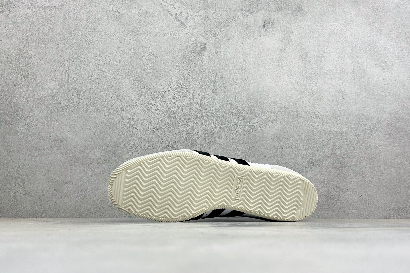 Adidas Originals Japan W 三叶草限量联名款复古运动鞋 #原厂原数据版型 头层皮料 切割干净无任何