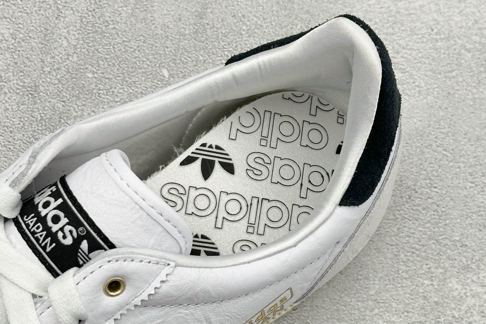 Adidas Originals Japan W 三叶草限量联名款复古运动鞋 #原厂原数据版型 头层皮料 切割干净无任何