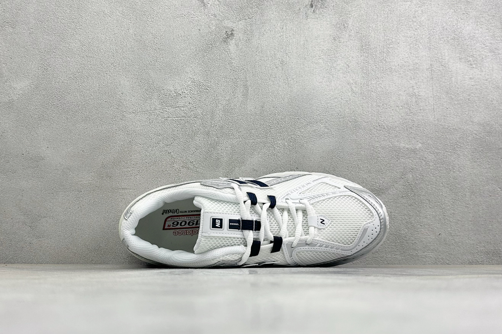 GS版New Balance M1906系列复古单品宝藏老爹鞋 复古元素叠加 质感超级棒 楦版型材料细节做工精细 作为N
