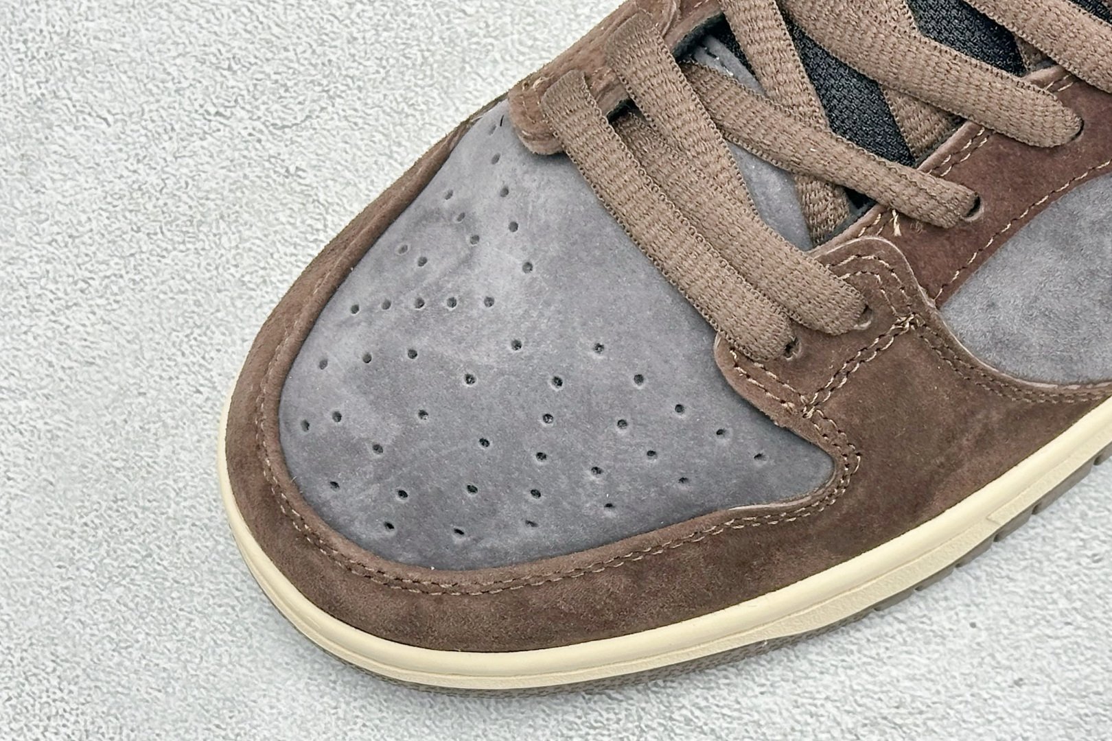 K版Nike SB Dunk Low 低帮休闲板鞋 独家版型蒸餾加工帶來的是更好的视觉和脚感体验大厂纯原品质出货 清洁度
