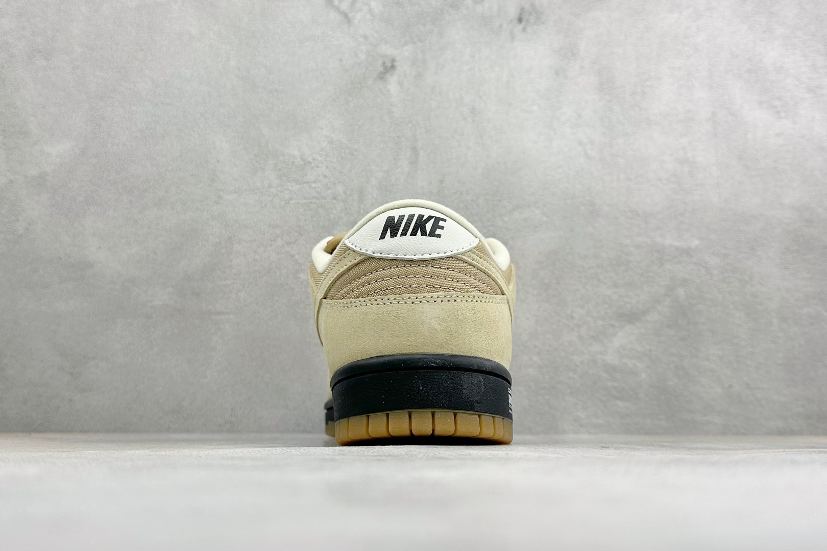 K版Nike SB Dunk Low 低帮休闲板鞋 独家版型蒸餾加工帶來的是更好的视觉和脚感体验大厂纯原品质出货 清洁度
