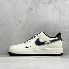 福利特价320P Nike Air Force 1'07 Low 联名款 空军一号低帮休闲板鞋 #原楦原纸板 纯正空军版 福利特价320P Nike Air Force 1'07 Low 联名款 空军一号低帮休闲板鞋 #原楦原纸板 纯正空军版