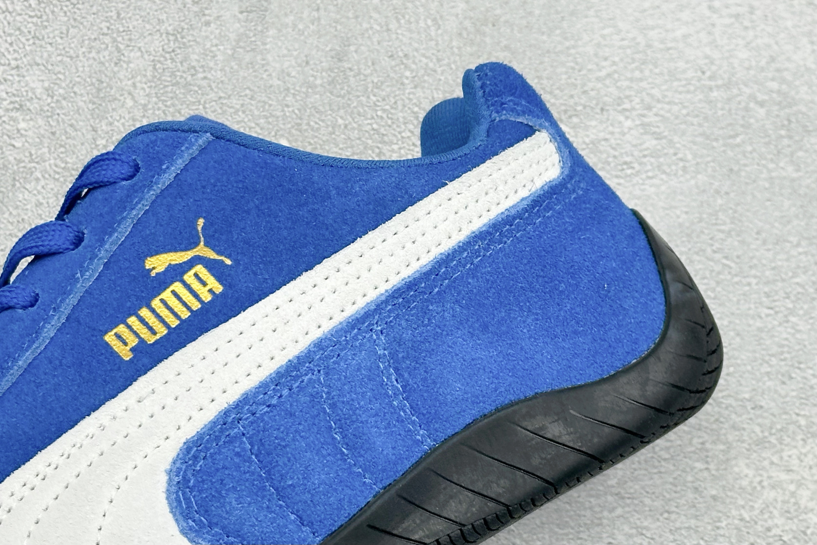 M版Puma Speedcet Etoile Wns 彪马薄底德迅复古运动休闲赛车跑鞋 以趣味十足又前卫复古的设计引领潮