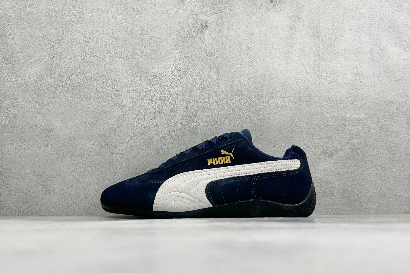 M版Puma Speedcet Etoile Wns 彪马薄底德迅复古运动休闲赛车跑鞋 以趣味十足又前卫复古的设计引领潮