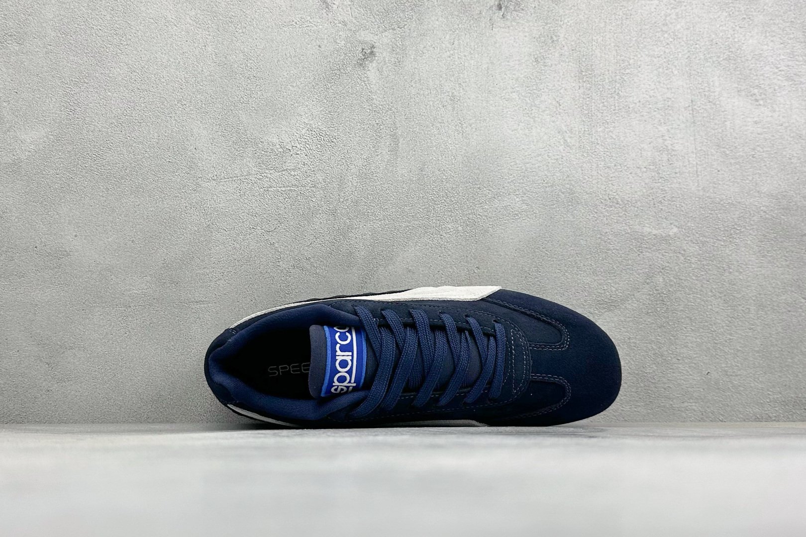 M版Puma Speedcet Etoile Wns 彪马薄底德迅复古运动休闲赛车跑鞋 以趣味十足又前卫复古的设计引领潮 M版Puma Speedcet Etoile Wns 彪马薄底德迅复古运动休闲赛车跑鞋 以趣味十足又前卫复古的设计引领潮