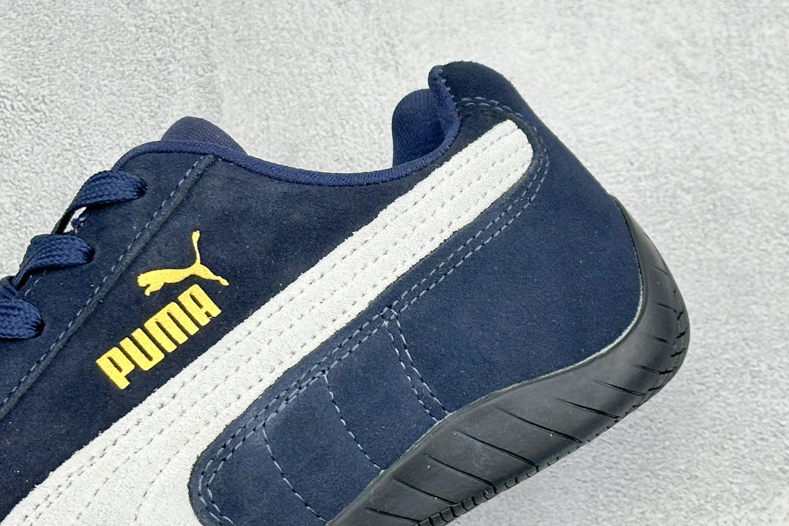 M版Puma Speedcet Etoile Wns 彪马薄底德迅复古运动休闲赛车跑鞋 以趣味十足又前卫复古的设计引领潮 M版Puma Speedcet Etoile Wns 彪马薄底德迅复古运动休闲赛车跑鞋 以趣味十足又前卫复古的设计引领潮