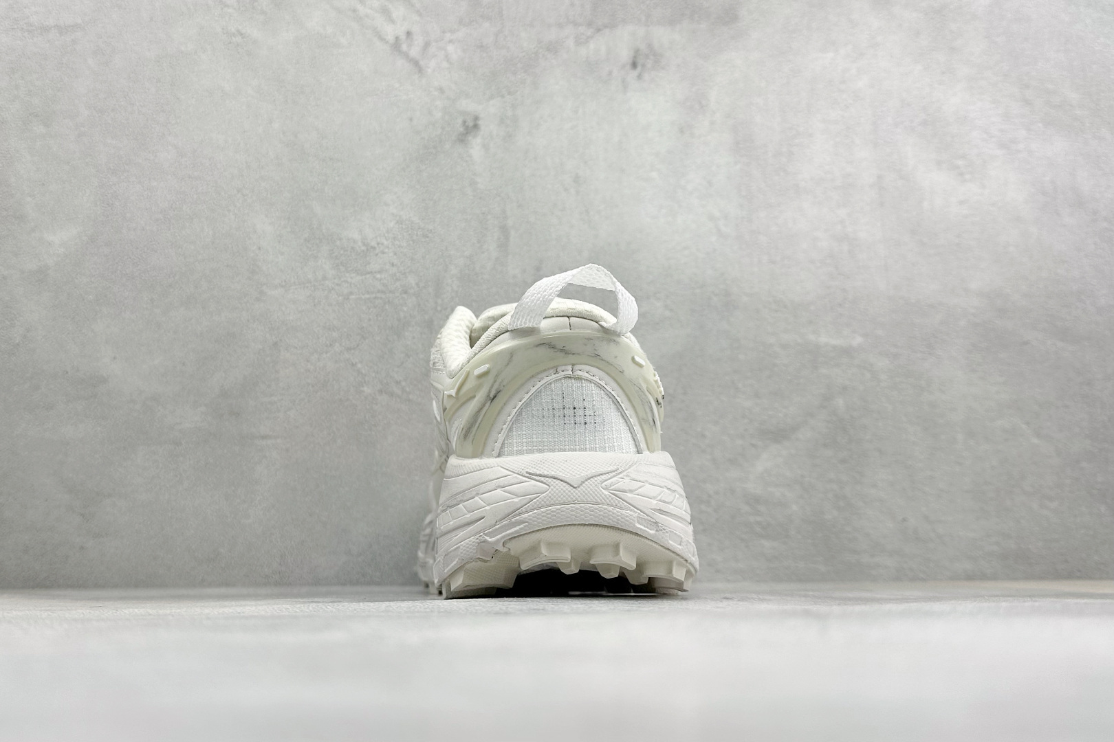 Hoka Mafate Speed 2 马法特二代超轻厚底轻量山地跑步鞋 #轻量化材料Fresh Foam。超轻量中底全