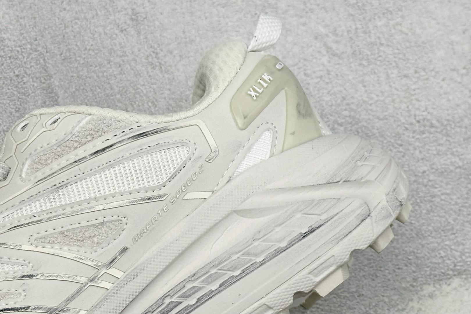 Hoka Mafate Speed 2 马法特二代超轻厚底轻量山地跑步鞋 #轻量化材料Fresh Foam。超轻量中底全