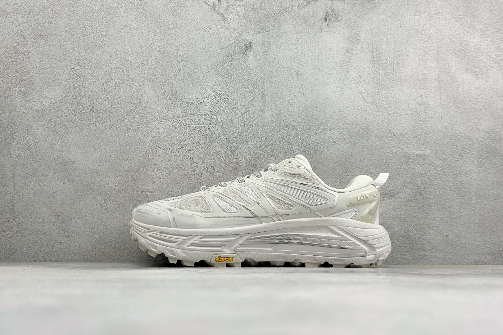 Hoka Mafate Speed 2 马法特二代超轻厚底轻量山地跑步鞋 #轻量化材料Fresh Foam。超轻量中底全