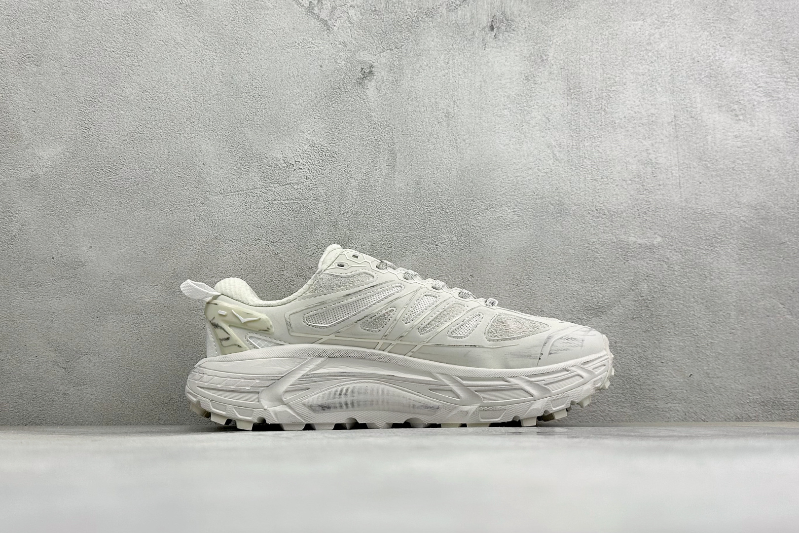 Hoka Mafate Speed 2 马法特二代超轻厚底轻量山地跑步鞋 #轻量化材料Fresh Foam。超轻量中底全
