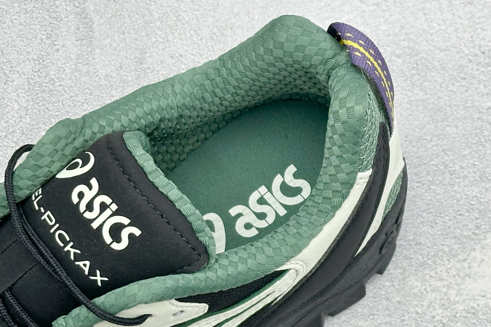 YD版Asics Gel-PICKAX 亚瑟士运动休闲透气专业跑鞋 采用工程弹性双层再生针织密度鞋面材质 升级FF BL