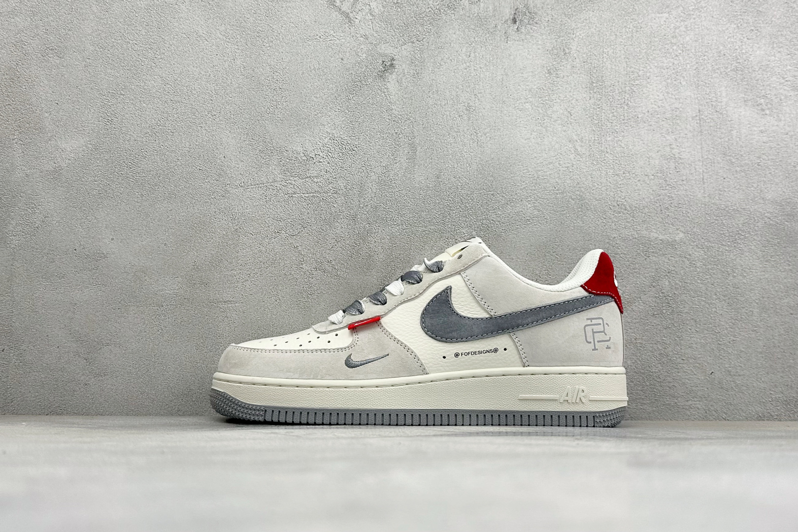 福利特价 Nike Air Force 1'07 Low 联名款 空军一号低帮休闲板鞋 #原楦原纸板 纯正空军版型 内置 福利特价 Nike Air Force 1'07 Low 联名款 空军一号低帮休闲板鞋 #原楦原纸板 纯正空军版型 内置