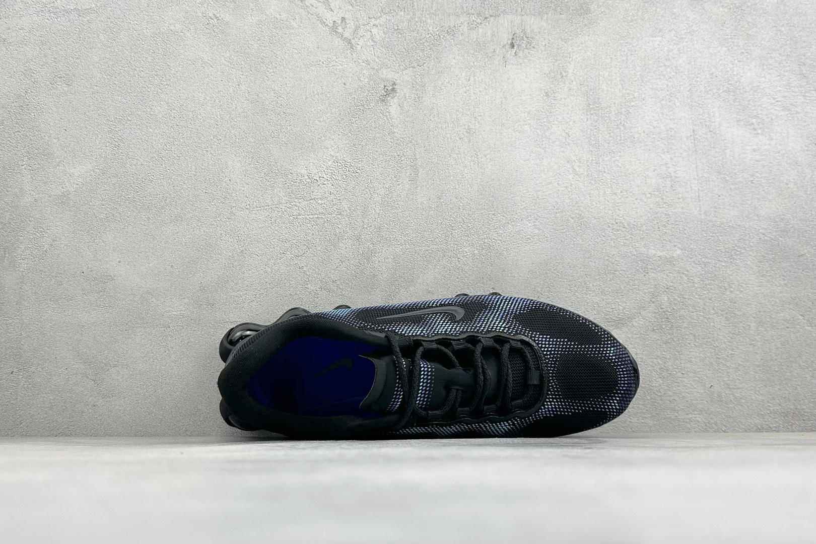 Nike Air Liquid Max 耐克气垫跑步鞋 货号：IQ7634-004 尺码：40-46 