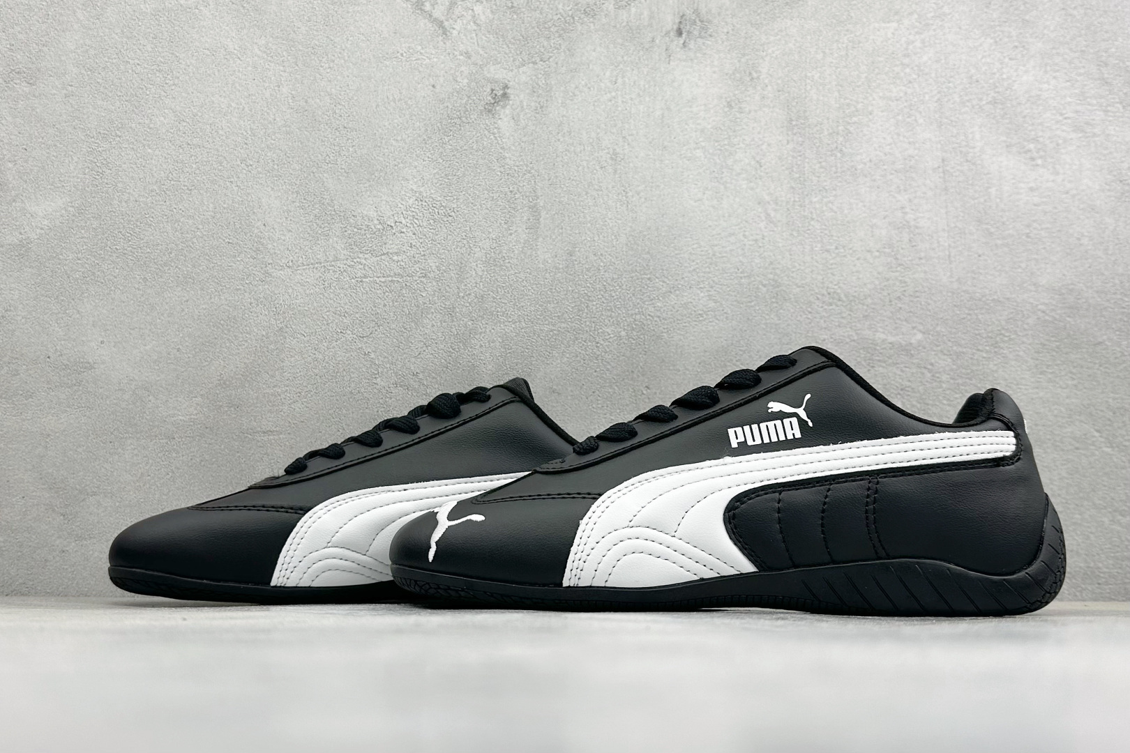 M版Puma Speedcet Etoile Wns 彪马薄底德迅复古运动休闲赛车跑鞋 以趣味十足又前卫复古的设计引领潮