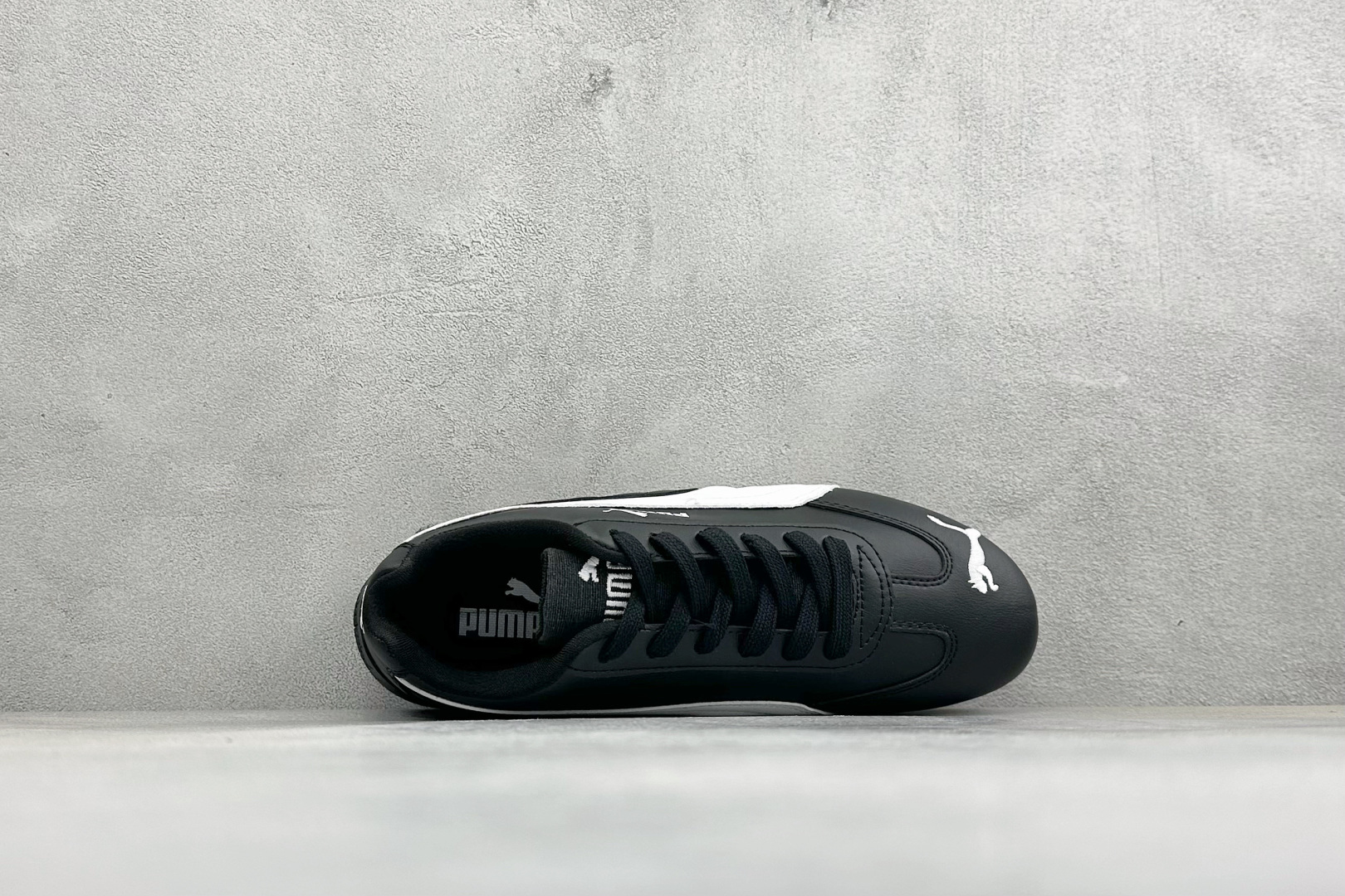 M版Puma Speedcet Etoile Wns 彪马薄底德迅复古运动休闲赛车跑鞋 以趣味十足又前卫复古的设计引领潮