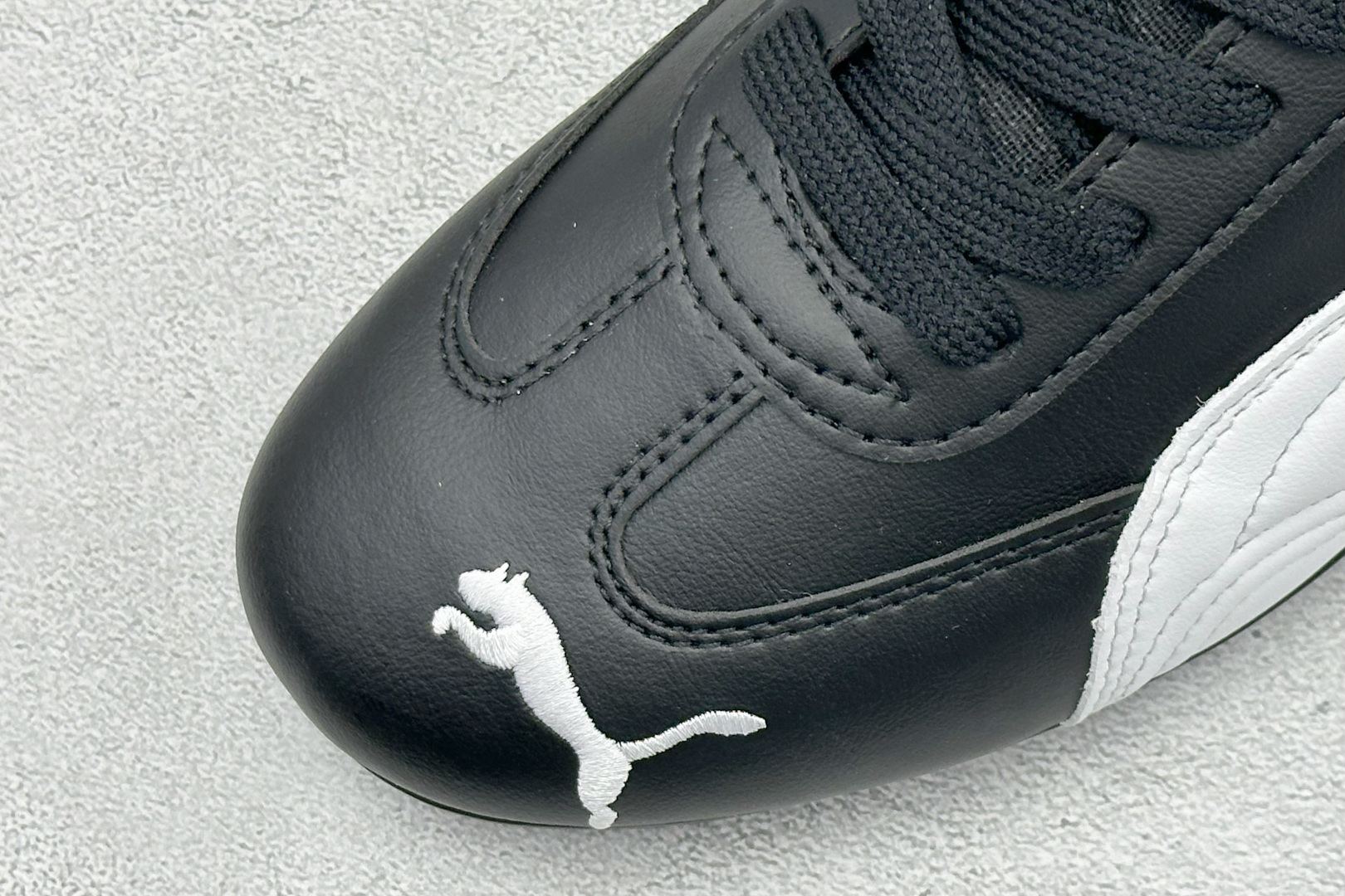 M版Puma Speedcet Etoile Wns 彪马薄底德迅复古运动休闲赛车跑鞋 以趣味十足又前卫复古的设计引领潮