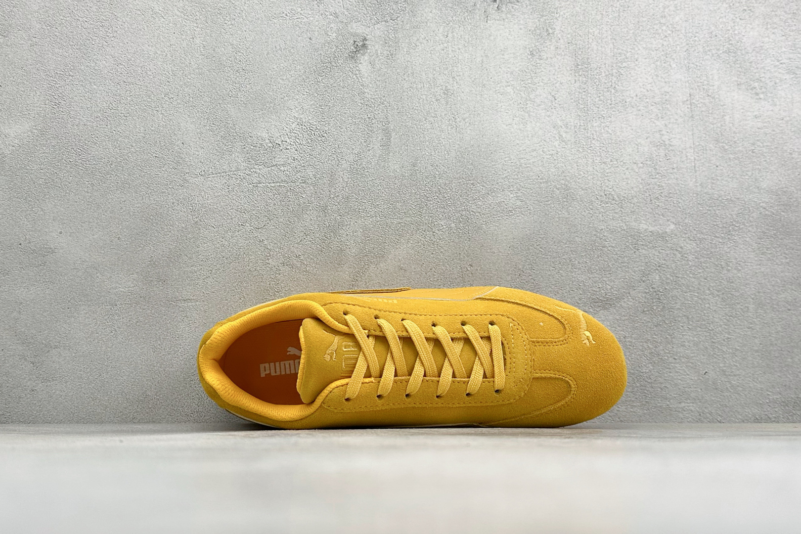 M版Puma Speedcet Etoile Wns 彪马薄底德迅复古运动休闲赛车跑鞋 以趣味十足又前卫复古的设计引领潮