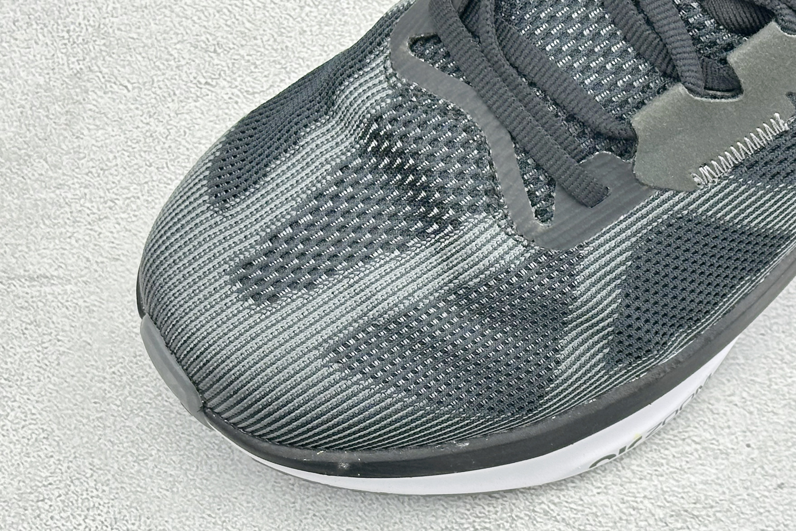 福利特价 Nike Air Zoom Structure 登月 25代 网面透气跑鞋 官方一比一制作 纯原版本 原装组合 福利特价 Nike Air Zoom Structure 登月 25代 网面透气跑鞋 官方一比一制作 纯原版本 原装组合