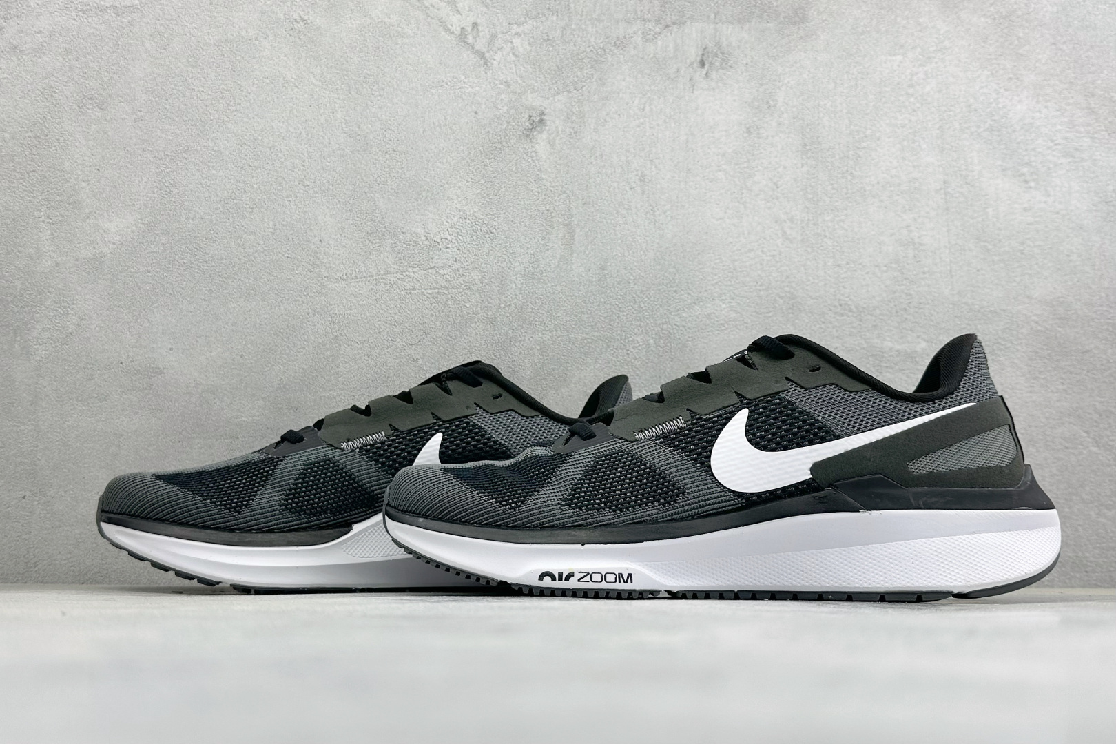 福利特价 Nike Air Zoom Structure 登月 25代 网面透气跑鞋 官方一比一制作 纯原版本 原装组合 福利特价 Nike Air Zoom Structure 登月 25代 网面透气跑鞋 官方一比一制作 纯原版本 原装组合