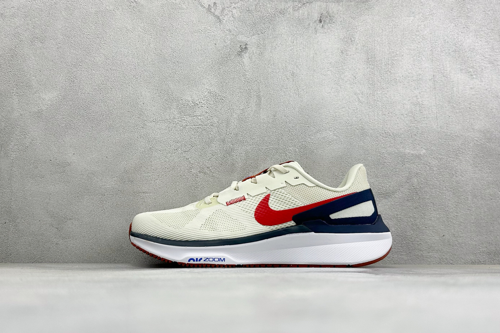 福利特价 Nike Air Zoom Structure 登月 25代 网面透气跑鞋 官方一比一制作 纯原版本 原装组合