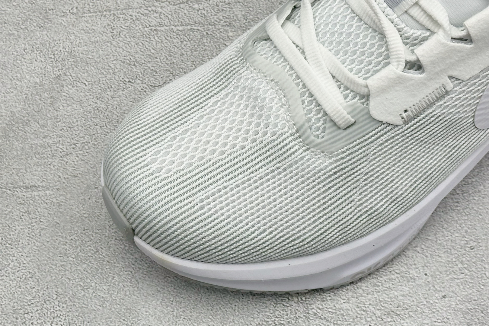 福利特价 Nike Air Zoom Structure 登月 25代 网面透气跑鞋 官方一比一制作 纯原版本 原装组合 福利特价 Nike Air Zoom Structure 登月 25代 网面透气跑鞋 官方一比一制作 纯原版本 原装组合