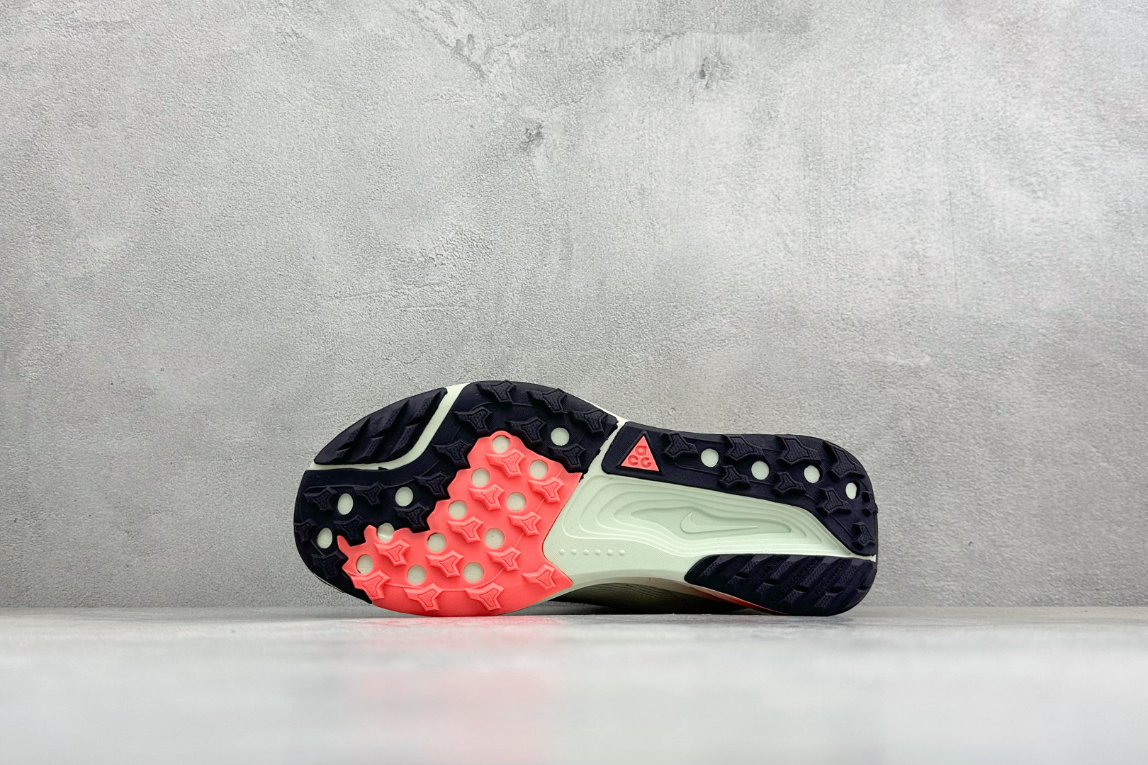 GS版NIKE ACG PEGASUS TRAIL 运动户外百搭 织物减震防滑透气 低帮越野跑步鞋 货号: IH2305