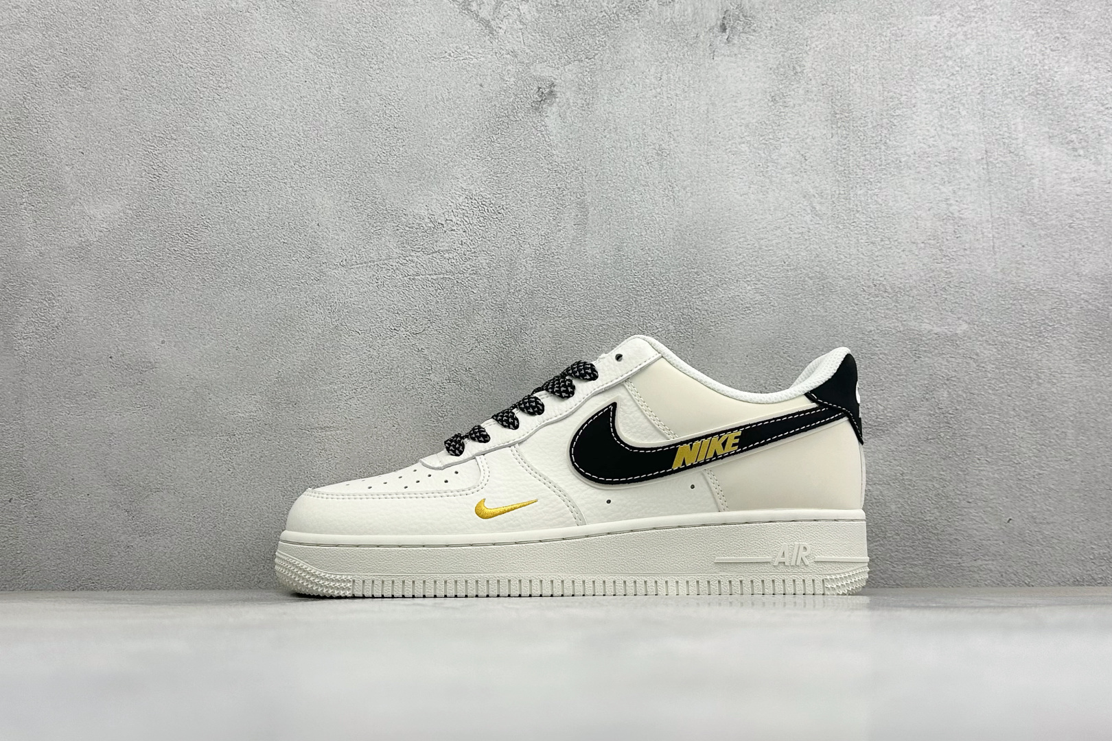 福利特价 Nike Air Force 1'07 Low 联名款 空军一号低帮休闲板鞋 #原楦原纸板 纯正空军版型 内置 福利特价 Nike Air Force 1'07 Low 联名款 空军一号低帮休闲板鞋 #原楦原纸板 纯正空军版型 内置