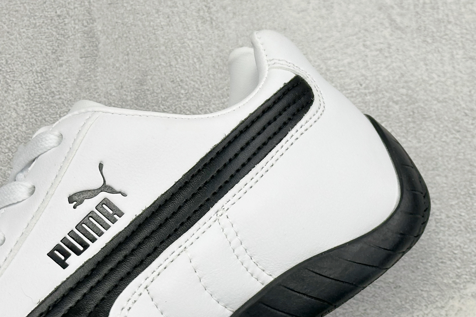 M版Puma Speedcet Etoile Wns 彪马薄底德迅复古运动休闲赛车跑鞋 以趣味十足又前卫复古的设计引领潮