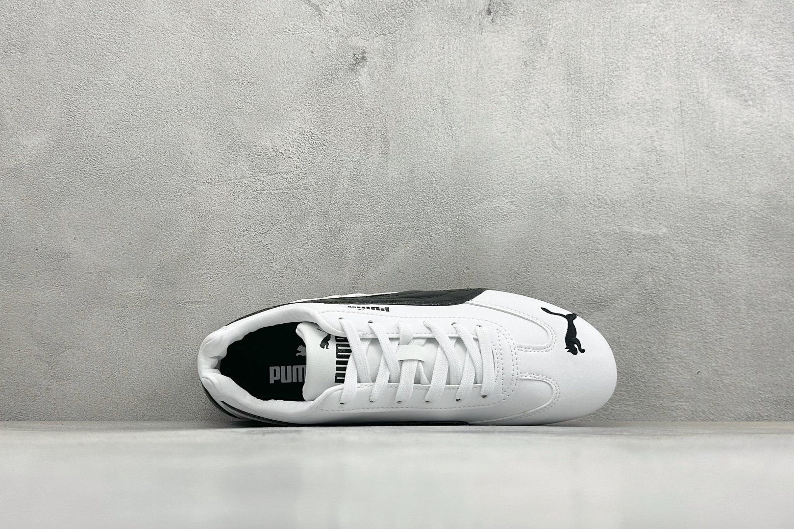 M版Puma Speedcet Etoile Wns 彪马薄底德迅复古运动休闲赛车跑鞋 以趣味十足又前卫复古的设计引领潮