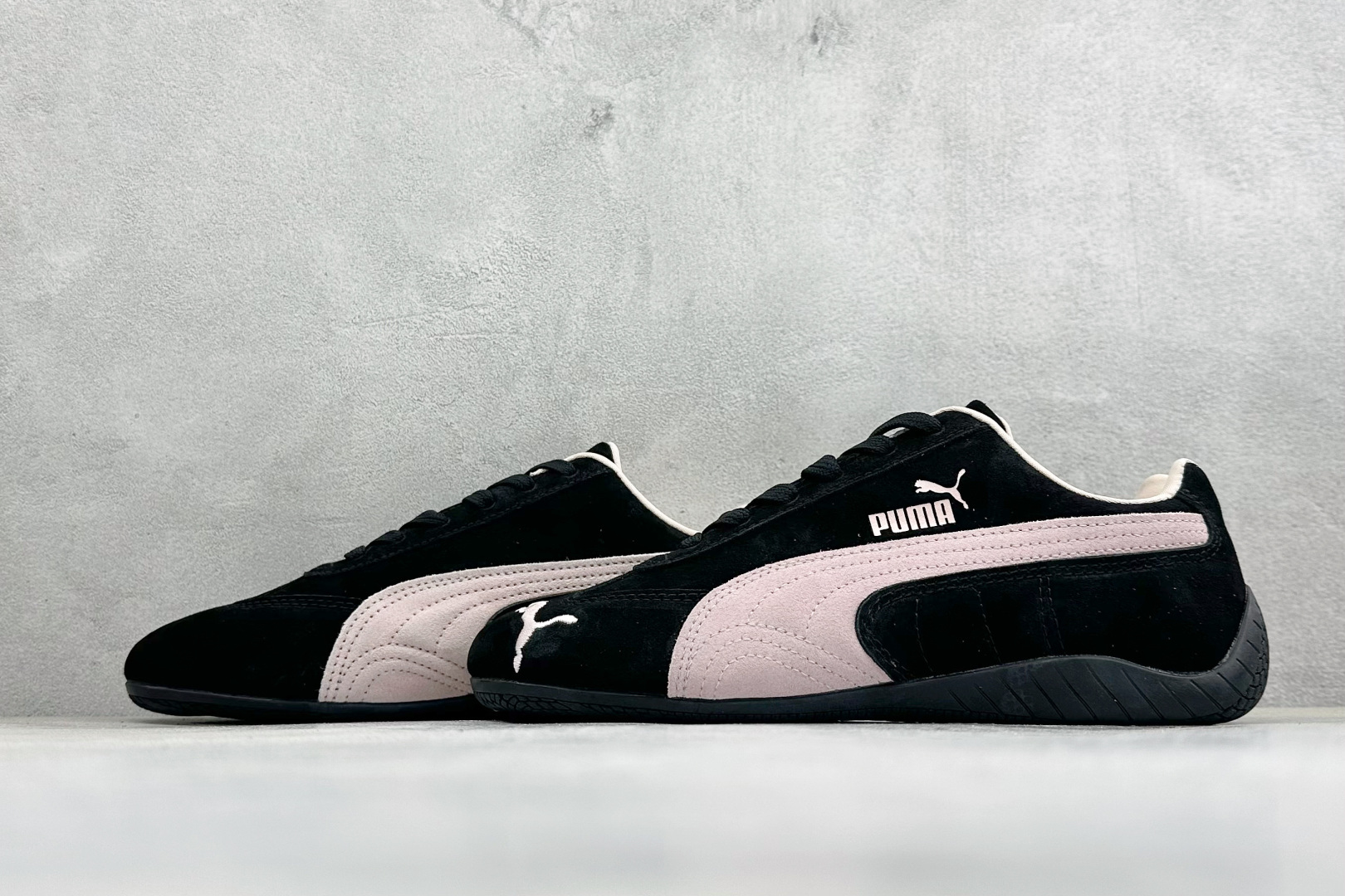 M版Puma Speedcet Etoile Wns 彪马薄底德迅复古运动休闲赛车跑鞋 以趣味十足又前卫复古的设计引领潮