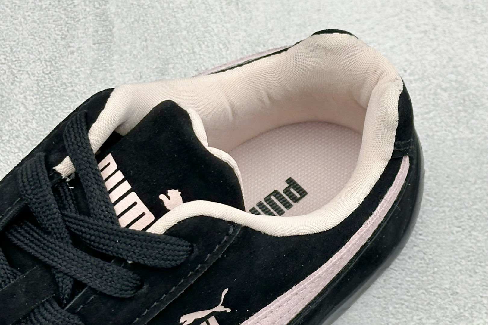 M版Puma Speedcet Etoile Wns 彪马薄底德迅复古运动休闲赛车跑鞋 以趣味十足又前卫复古的设计引领潮