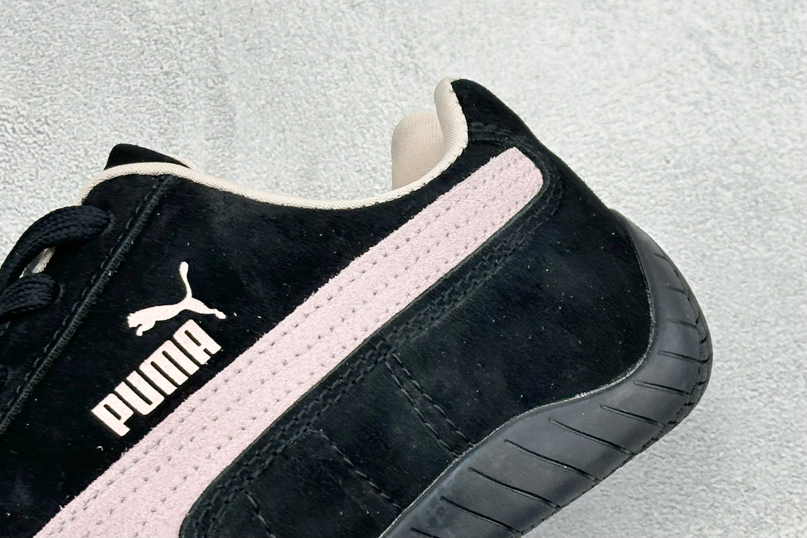 M版Puma Speedcet Etoile Wns 彪马薄底德迅复古运动休闲赛车跑鞋 以趣味十足又前卫复古的设计引领潮