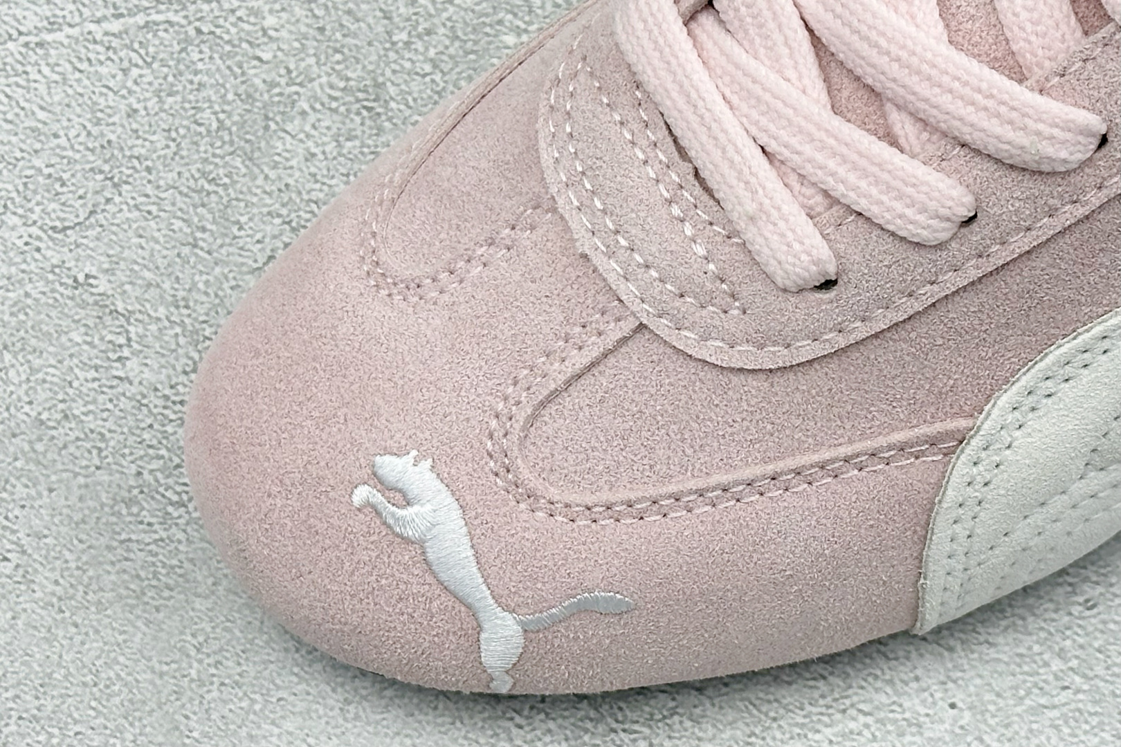 M版Puma Speedcet Etoile Wns 彪马薄底德迅复古运动休闲赛车跑鞋 以趣味十足又前卫复古的设计引领潮