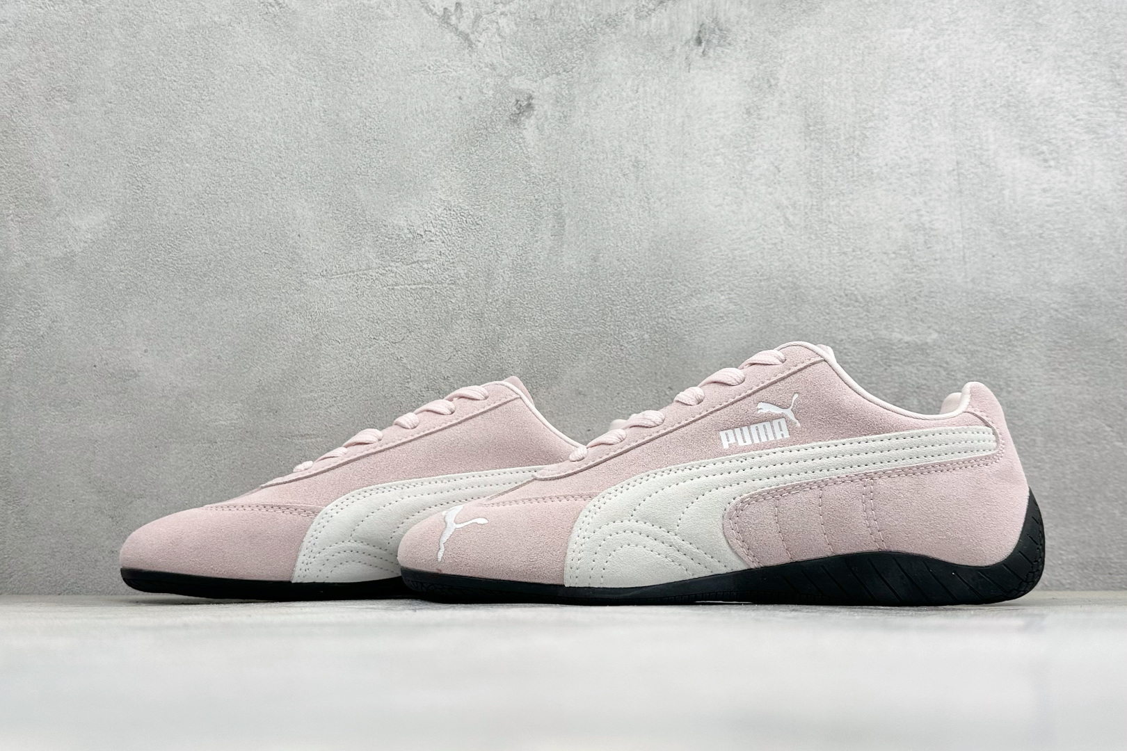 M版Puma Speedcet Etoile Wns 彪马薄底德迅复古运动休闲赛车跑鞋 以趣味十足又前卫复古的设计引领潮