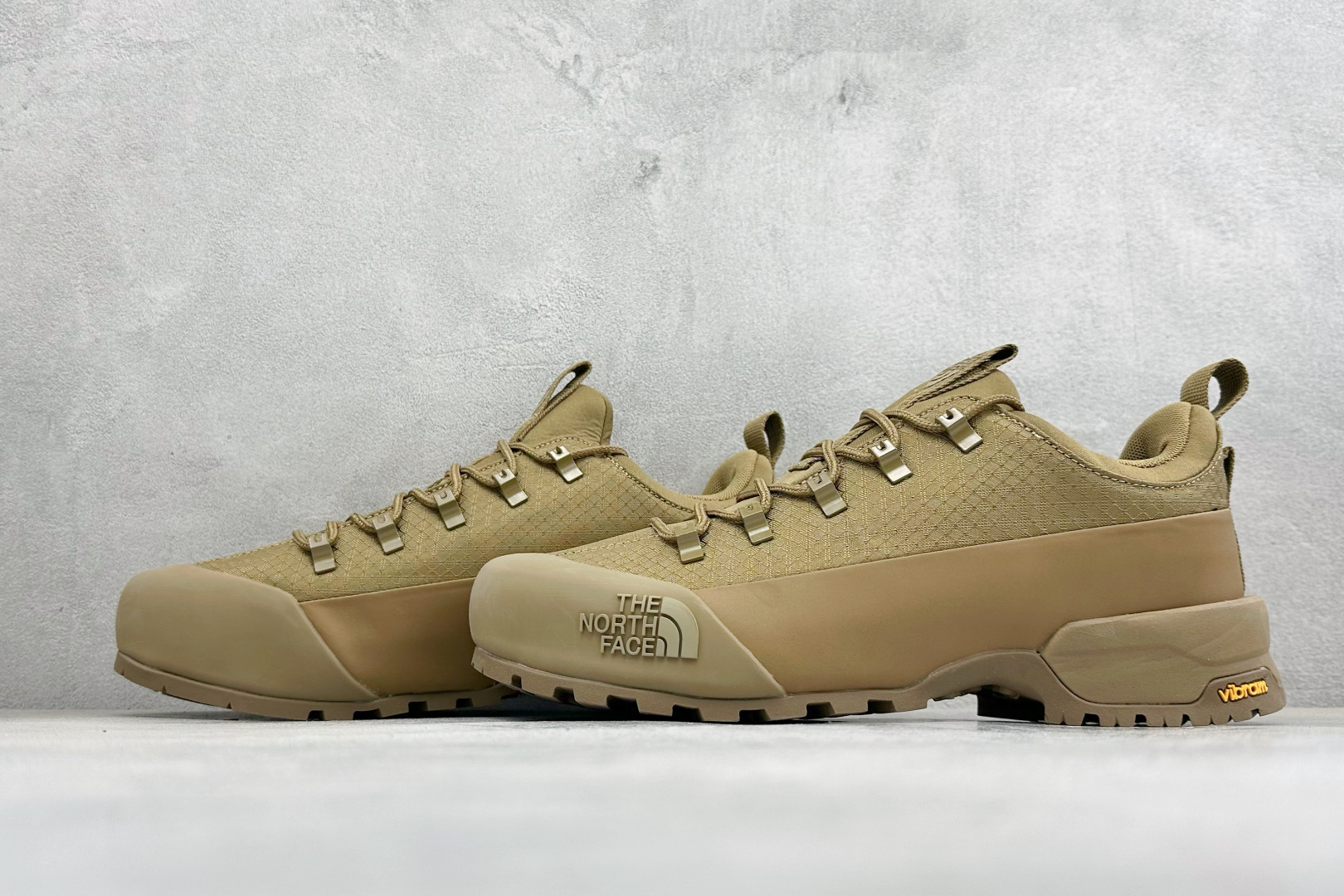 The North Face 北面 户外运动休闲登山鞋越野徒步鞋 #大厂品质 面料采用进口牛皮 鞋底采用Vibram黄金