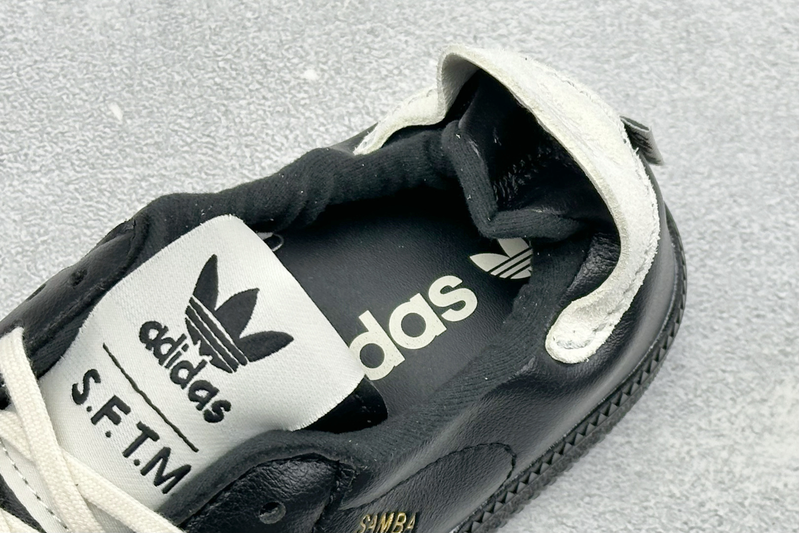 终端放店 HZ版Adidas originals x Song For The Mute Samba 阿迪休闲舒适贴合德